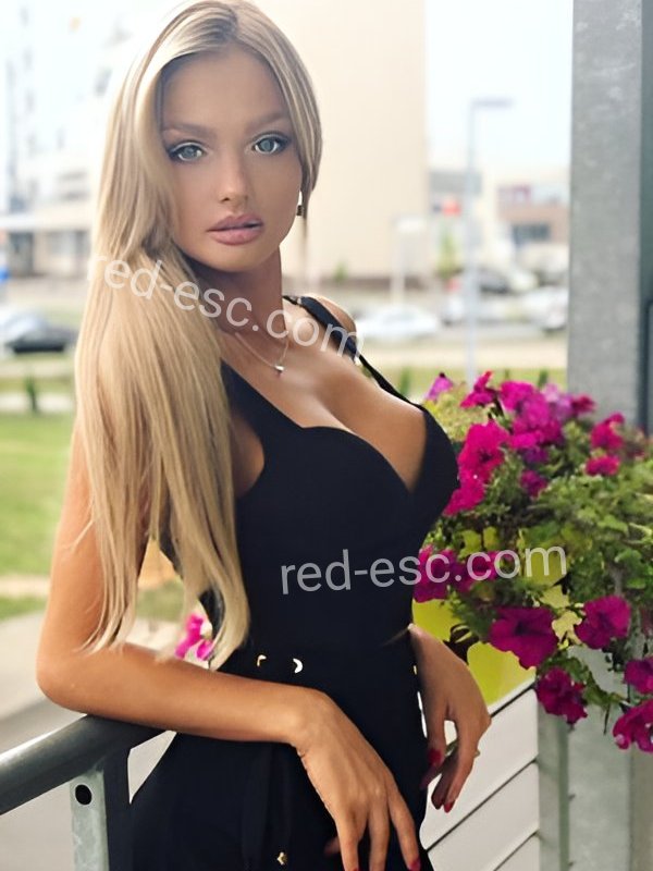 Женя — Курильск